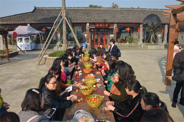 hjc»Æ½ð³Ç¹ÙÍøÅ®Éú½ÚÕýÈ·µÄ´ò¿ª·½Ê½ hjc»Æ½ð³Ç¹ÙÍøÅ®Éú½ÚÕýÈ·µÄ´ò¿ª·½Ê½